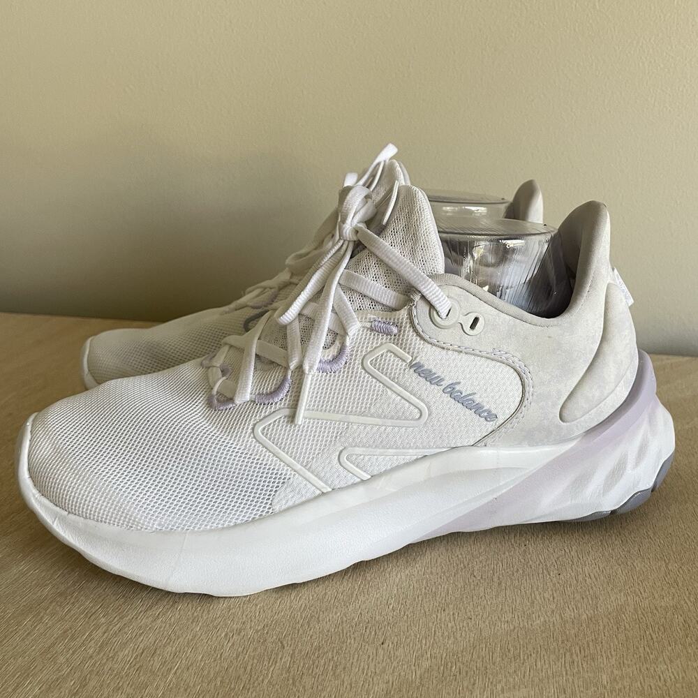 New Balance Fresh Foam Roav V2 Sneakers